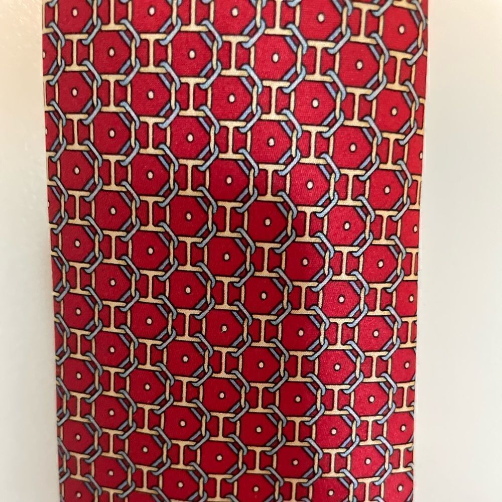Bloomingdale’s Men’s Store Tie - red - excellent condition